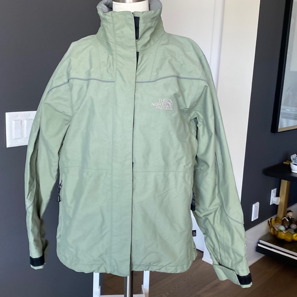 NorthFace Ski Jacket - Picture 1 of 8